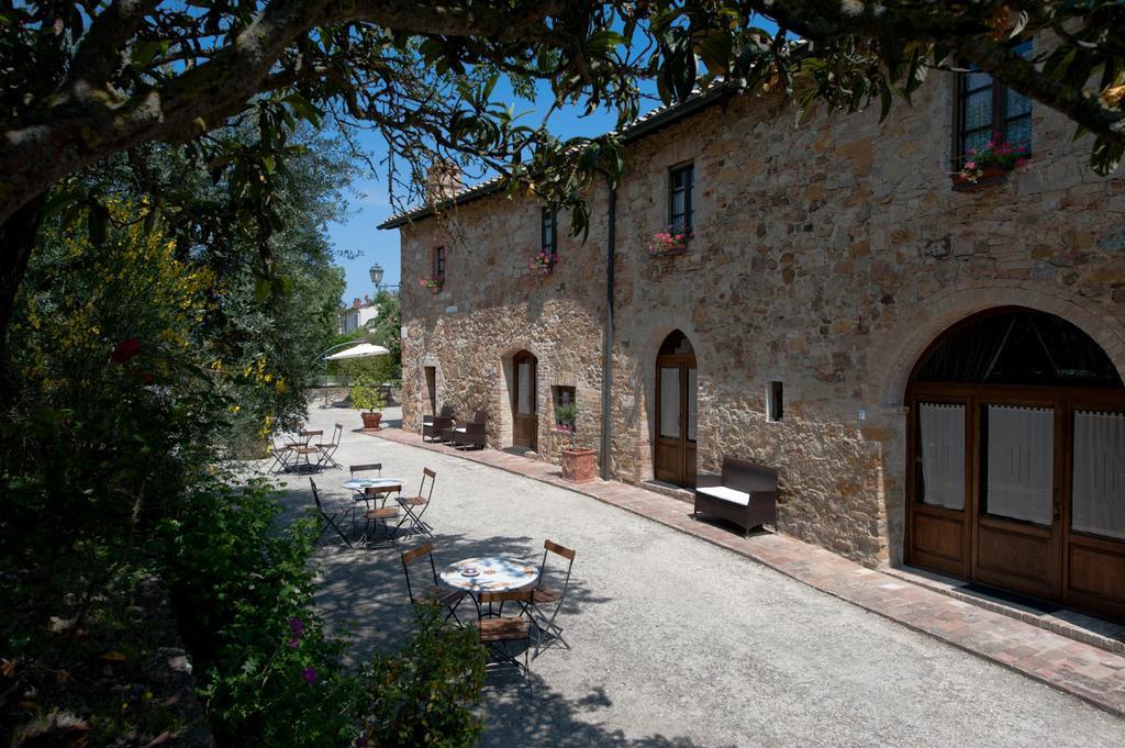 San Quirico dʼOrcia Sarna Residence מראה חיצוני תמונה