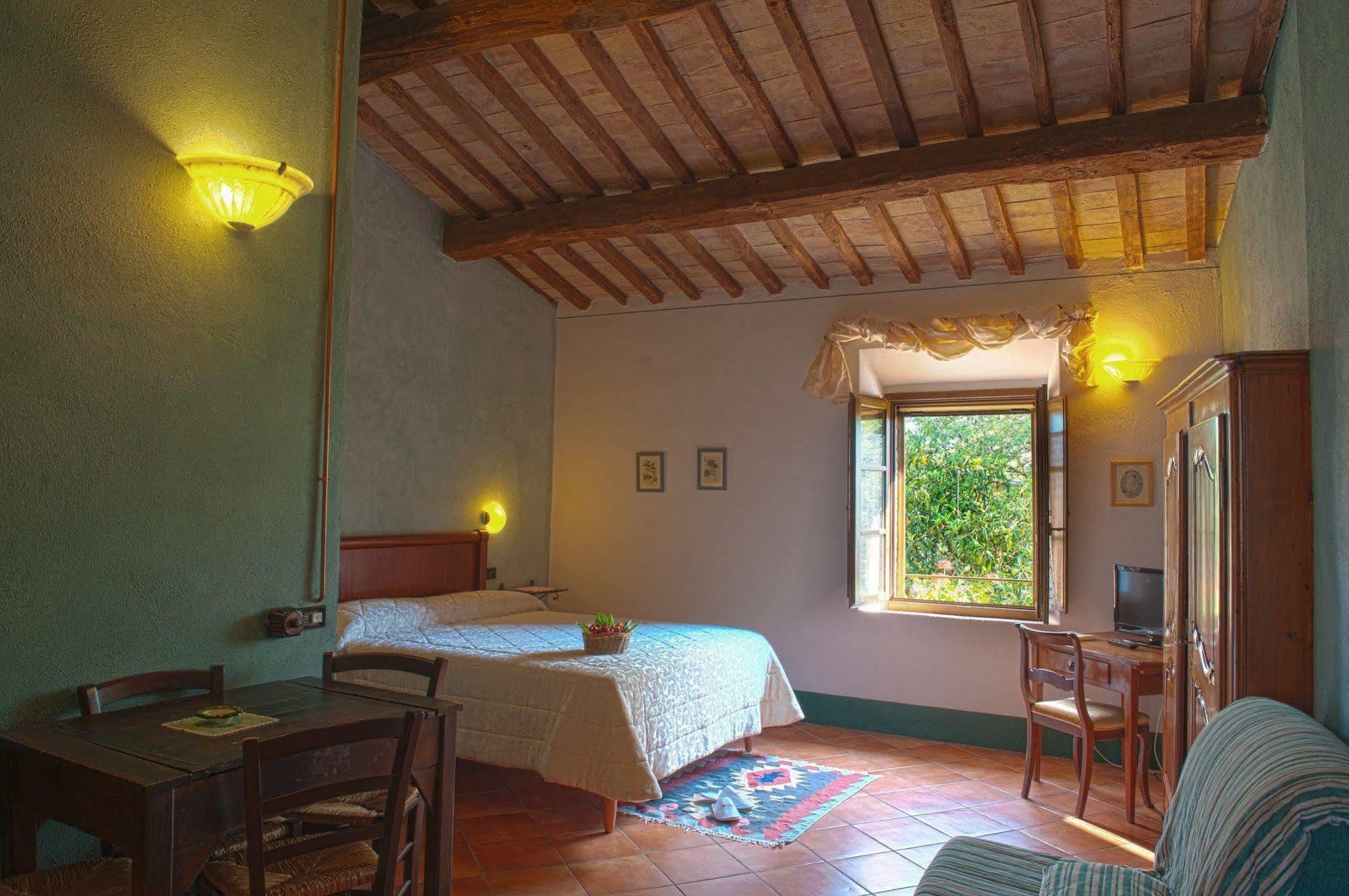 San Quirico dʼOrcia Sarna Residence מראה חיצוני תמונה