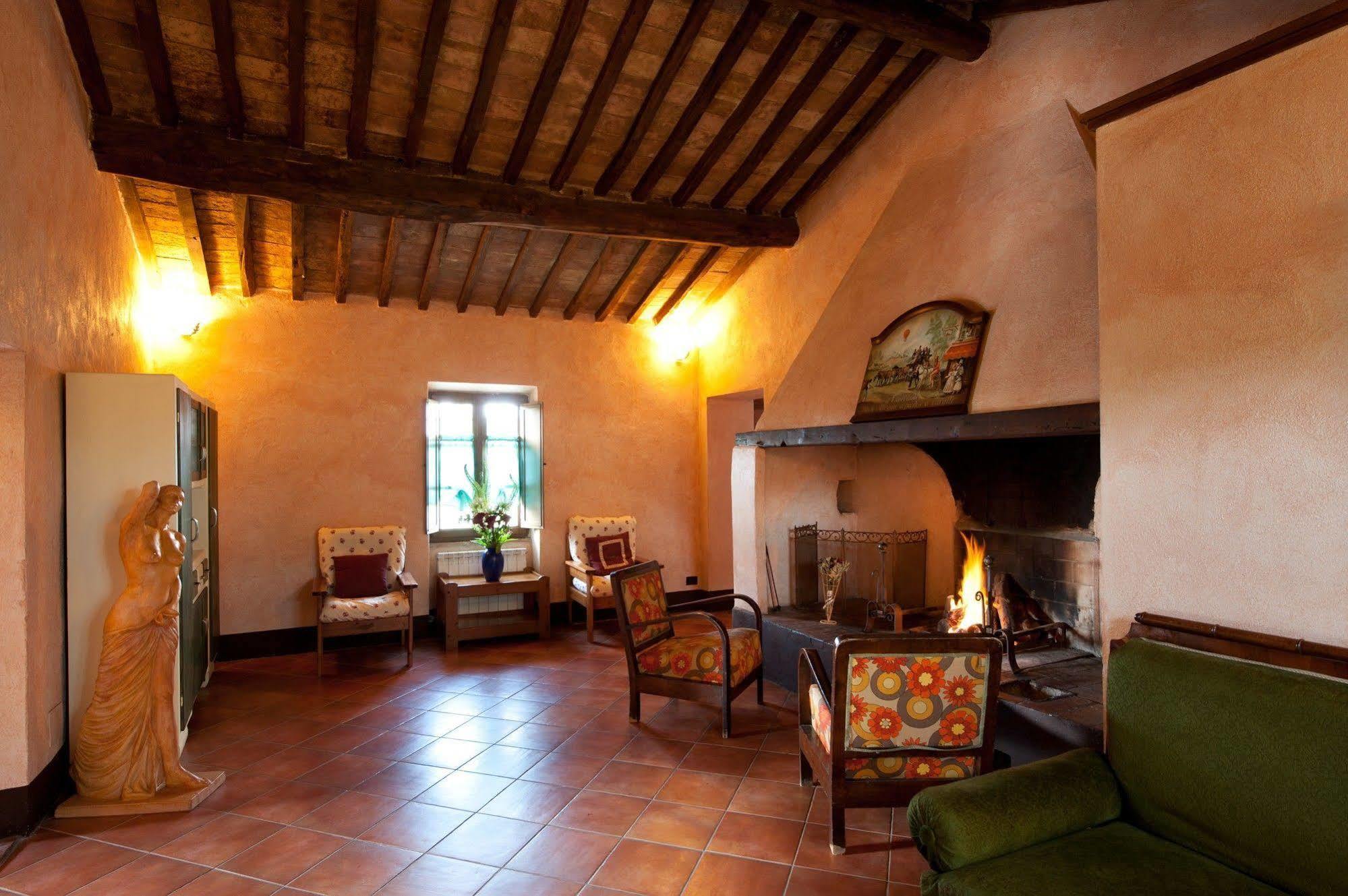 San Quirico dʼOrcia Sarna Residence מראה חיצוני תמונה